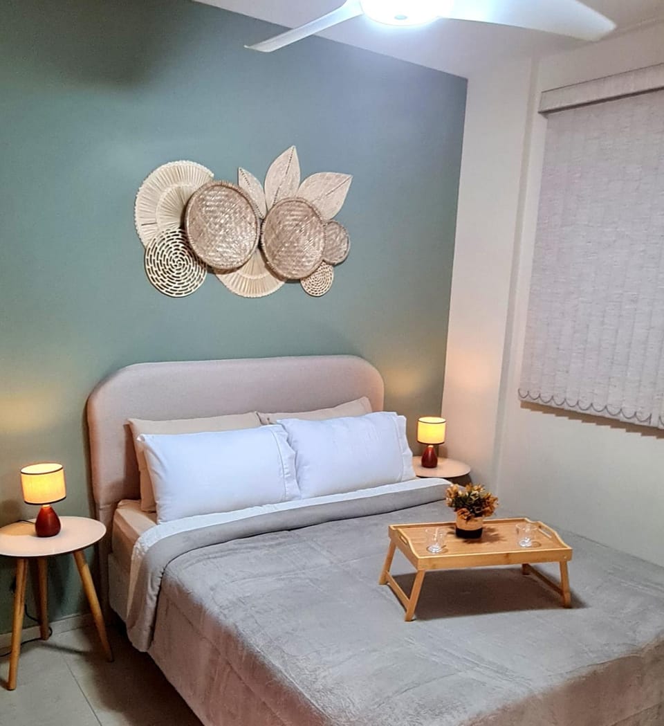 Bedroom, air conditioner
