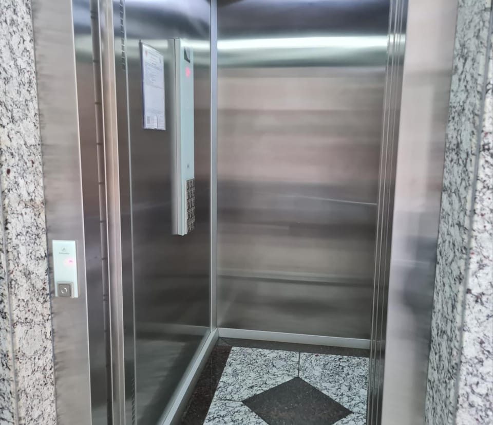 elevator