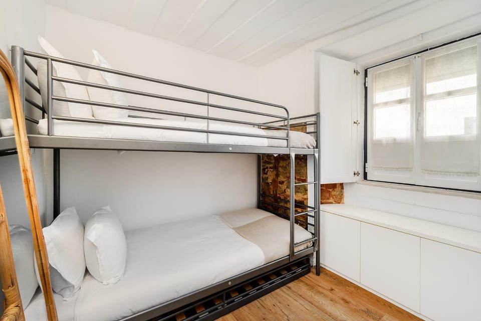 Bed, Bedroom, bunk bed