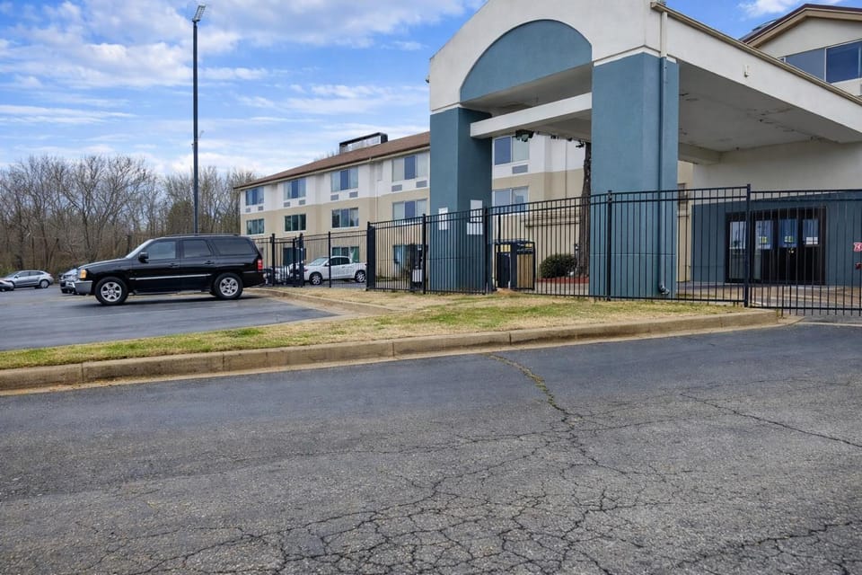 The Point Hotel Hotel in Memphis