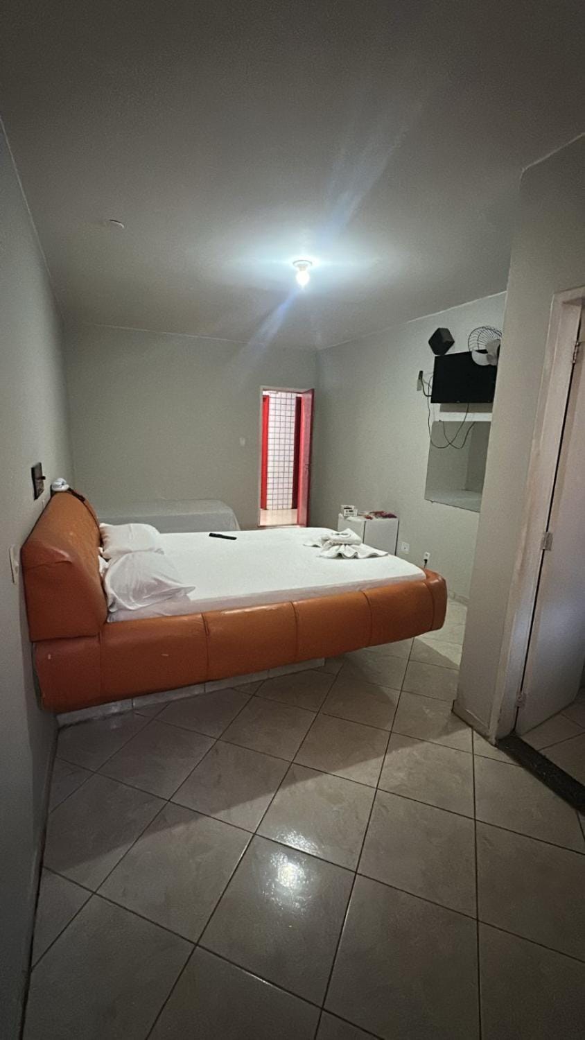 Londres hotel thur Love hotel in State of Goiás
