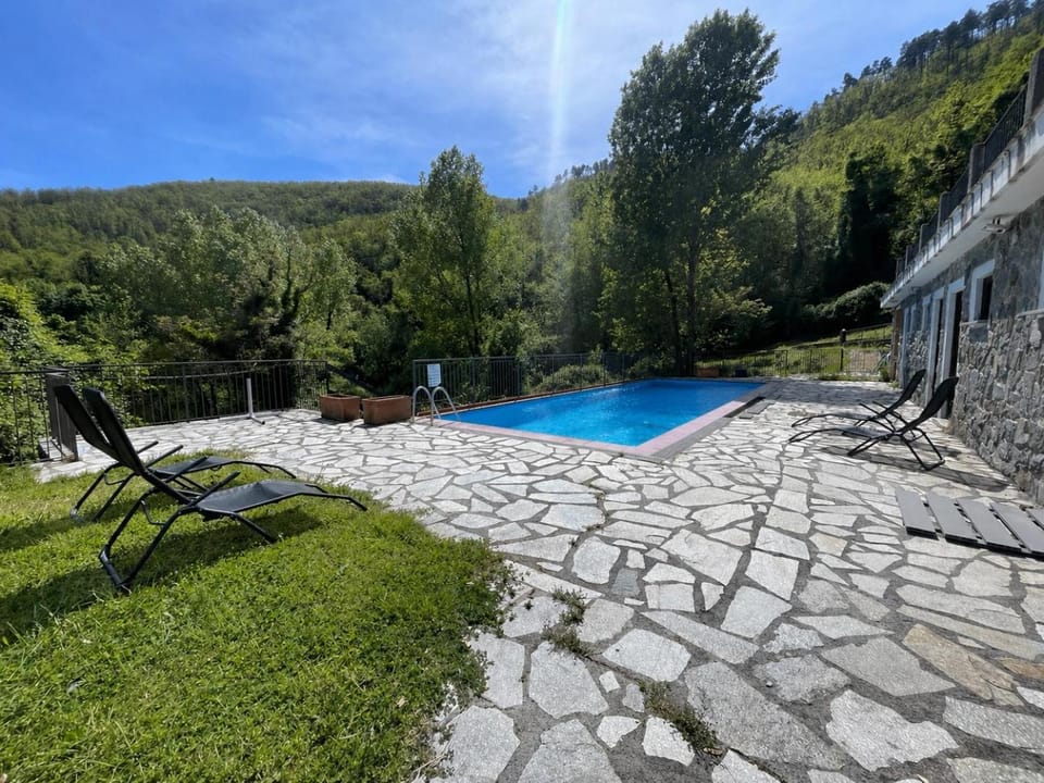 Pool view, Swimming pool