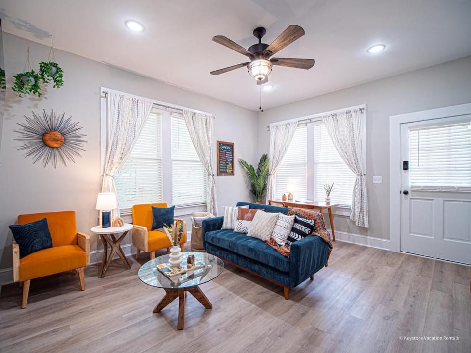 Lumiére of Marietta Square Apartment in Marietta