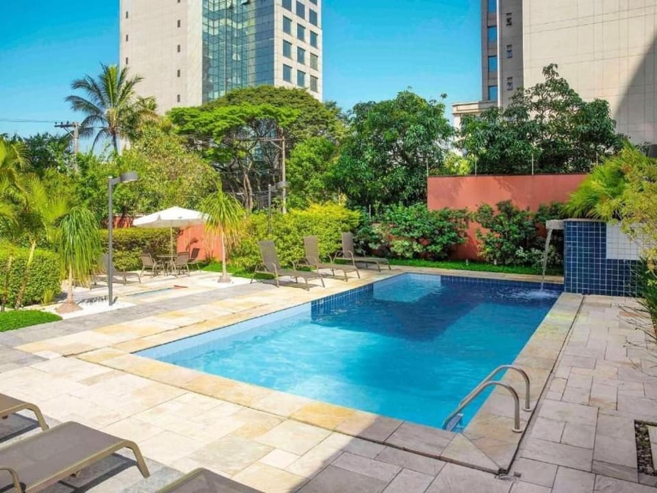 Flat Berrini 2 quartos, 2 suítes, estacionamento gratuito Apartment in Sao Paulo City