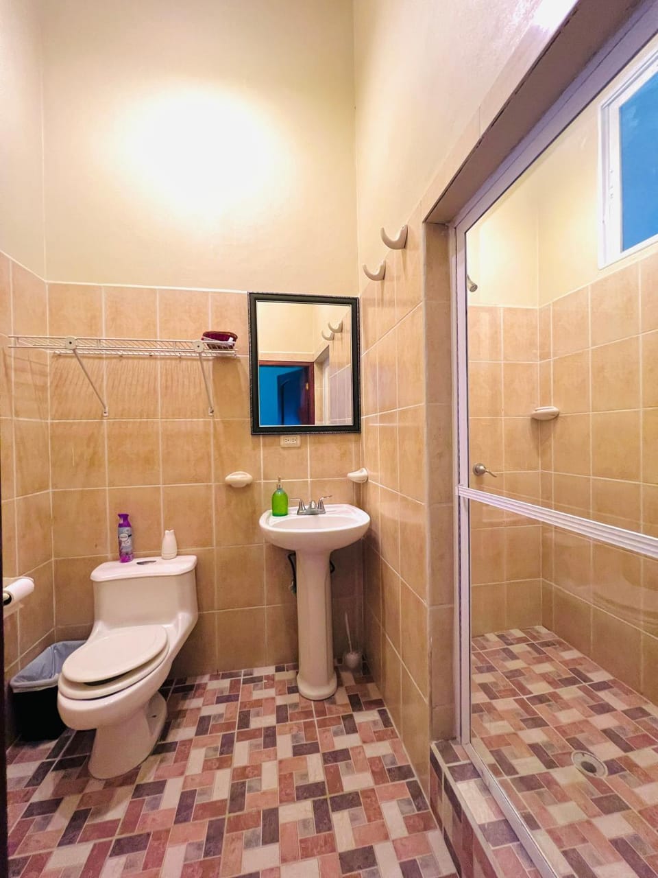 Propiedad entera, privada con piscina House in Francisco Morazán Department