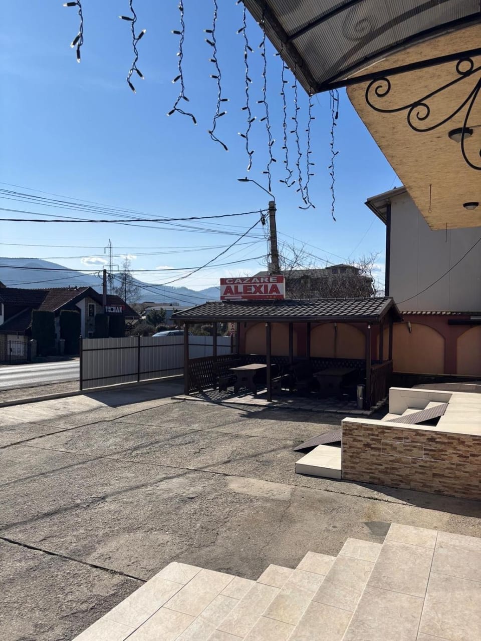 Property building, Balcony/Terrace
