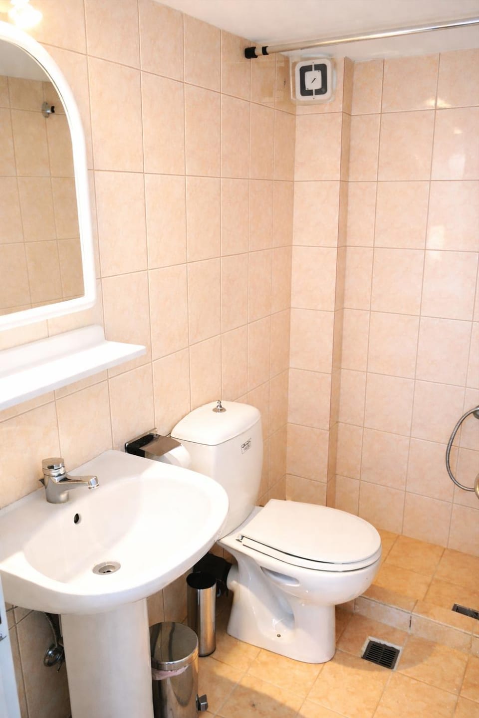 Shower, Toilet, Bathroom