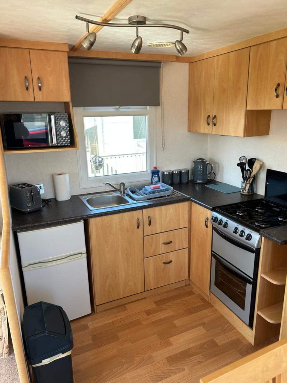 Bailey's Caravan Hire - Sealands Plot 60 - Wi-Fi - Dog Friendly House in Ingoldmells