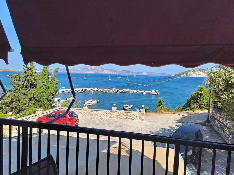 Karmiris family apartment with sea view for 6persons Apartment hotel in Zakynthos, Greece