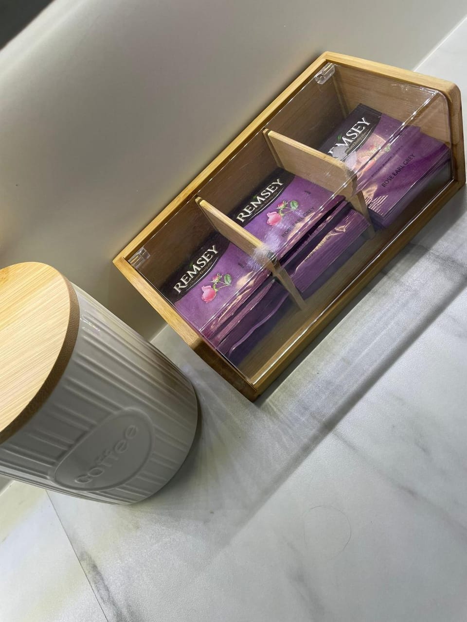 Coffee/tea facilities