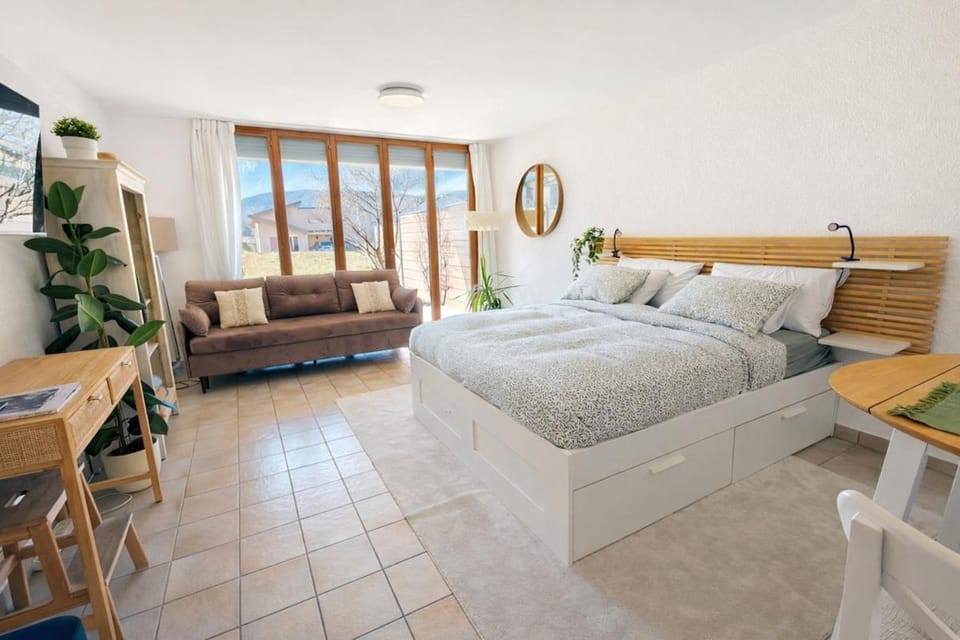 Bright studio Martigny - 30 min from Verbier - free parking Apartment in Canton of Valais