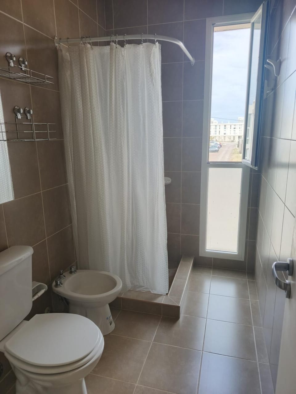 Shower, Toilet, Bathroom, bidet, towels