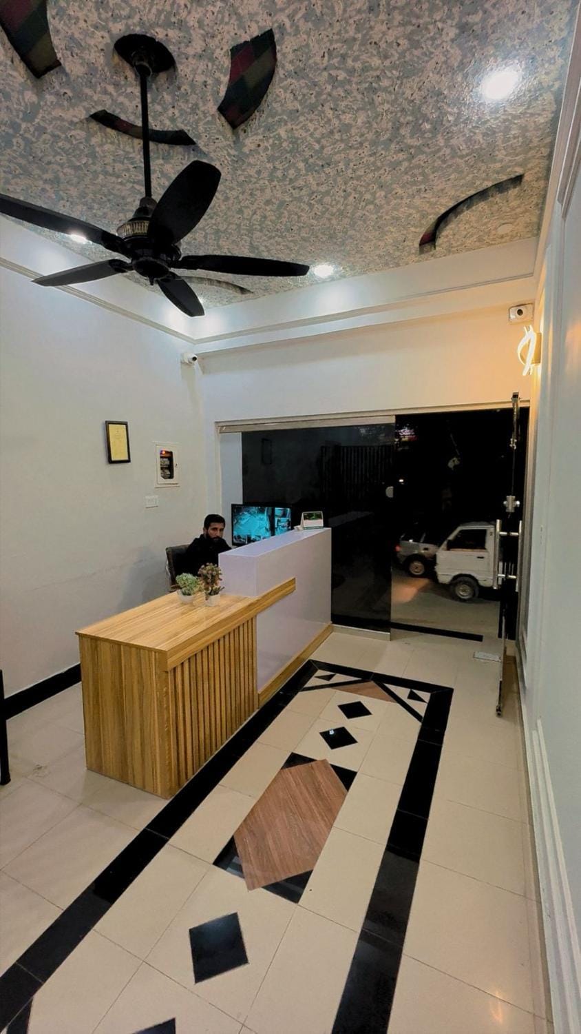 Paradise hotel Hotel in Karachi