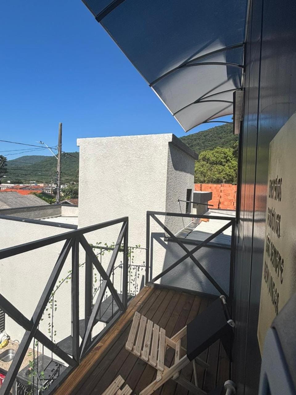 MAY - Eco containers Apartment in Florianopolis