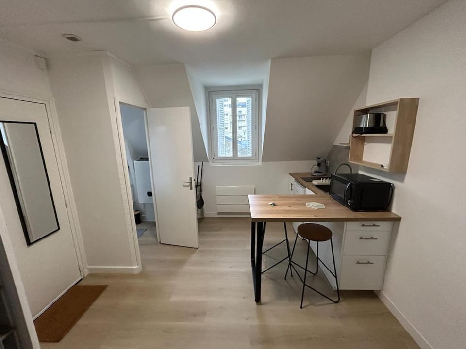 Small cocoon in Tours - 2 min de la gare de Tours Apartment in Tours