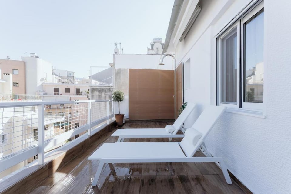 Chic Urban Home Apartment in Athens