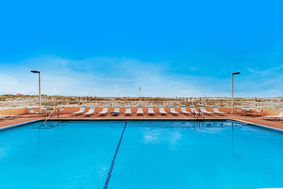Gulf-Front Condo with Shared Outdoor Pool Private Balcony Incredible Views & WiFi House in West Beach