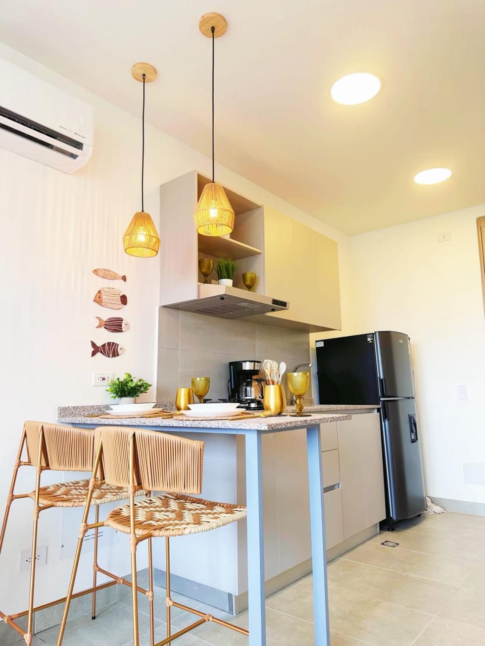 Kitchen or kitchenette