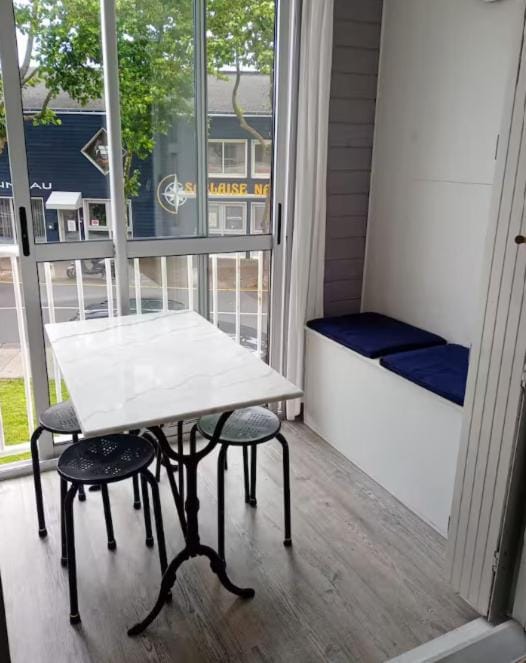 View (from property/room), Meals