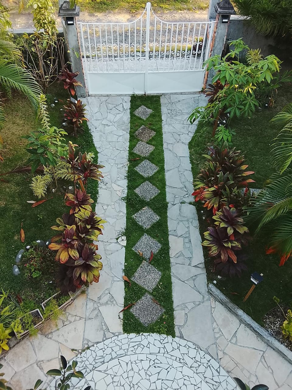 Garden, Garden view