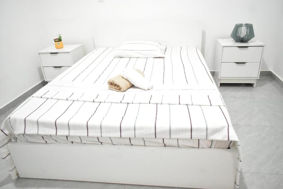 JRV Guesthouse located 10 min walk from the beach Apartment in Praia