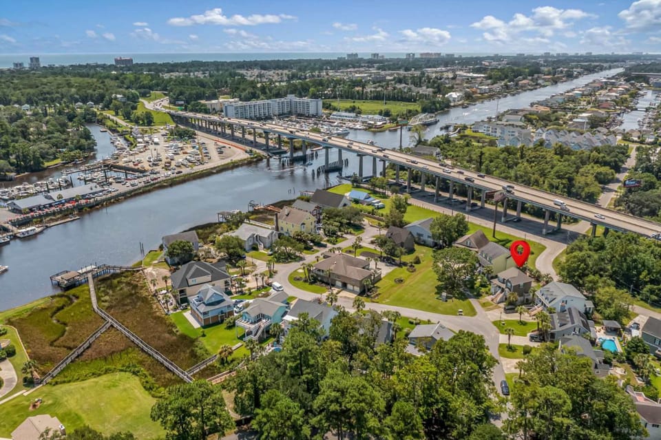 Harbour Gate Family House in Little River