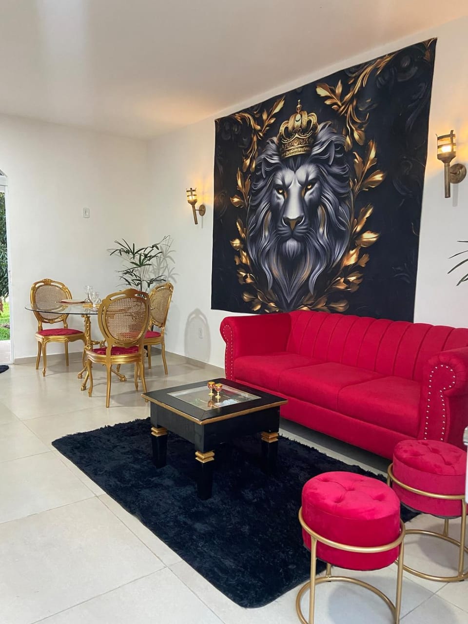 Communal lounge/ TV room, Living room