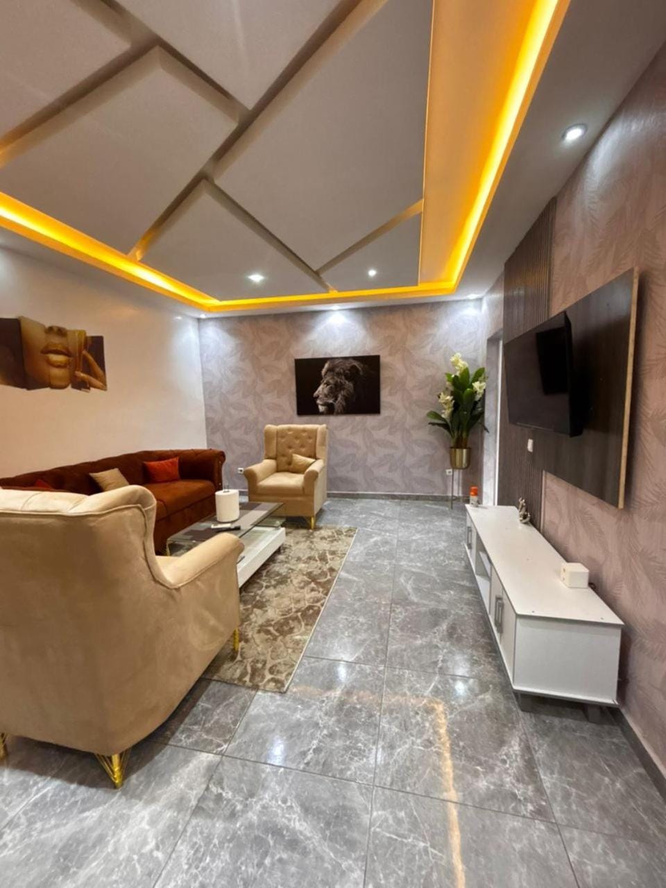 Studio standing Apartment in Dakar