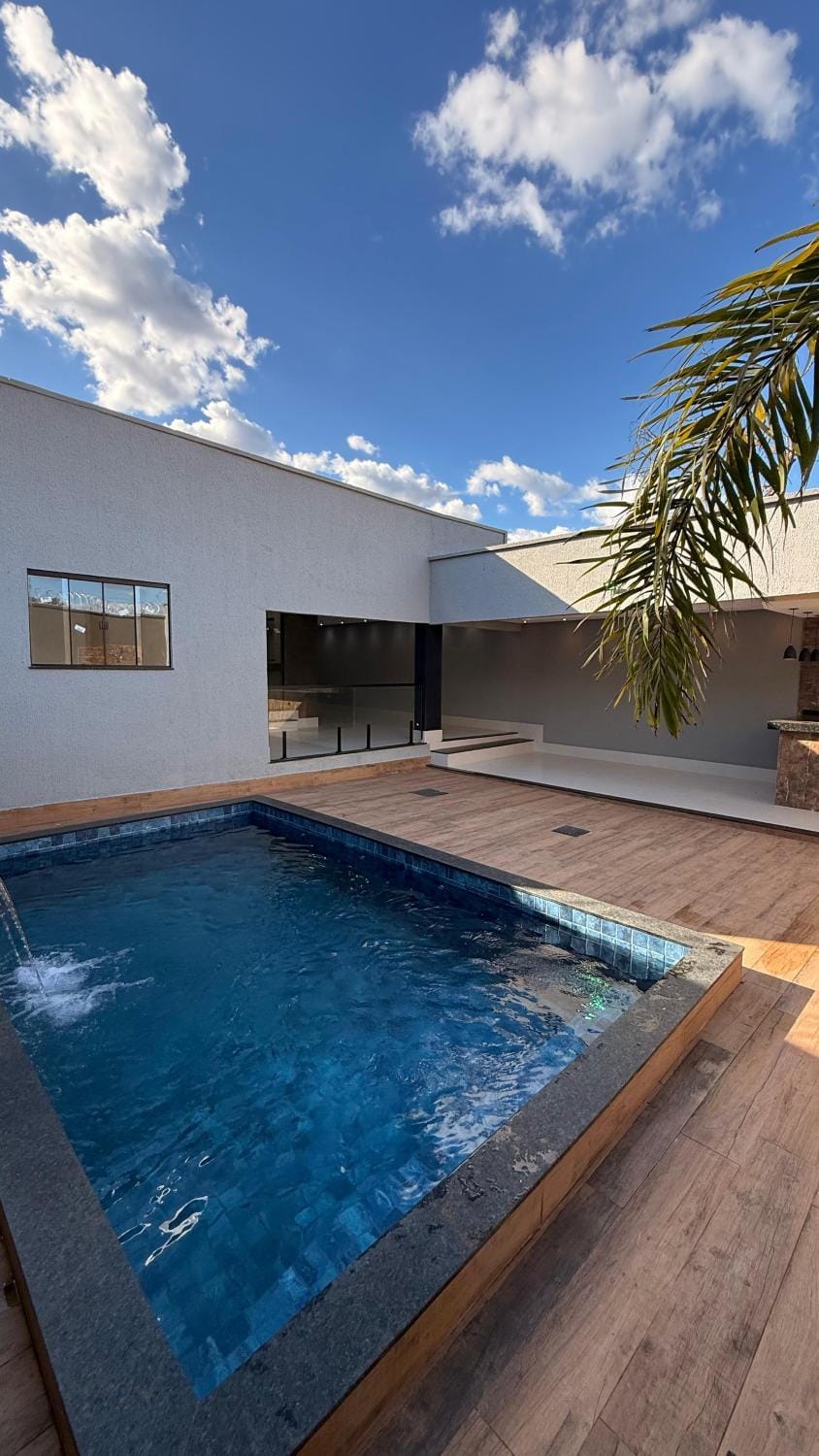 Casa linda e aconchegante House in Goiania