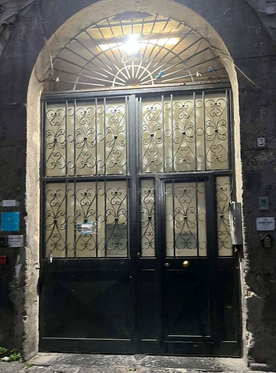 Facade/entrance