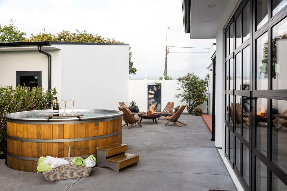 Hot Tub, Balcony/Terrace