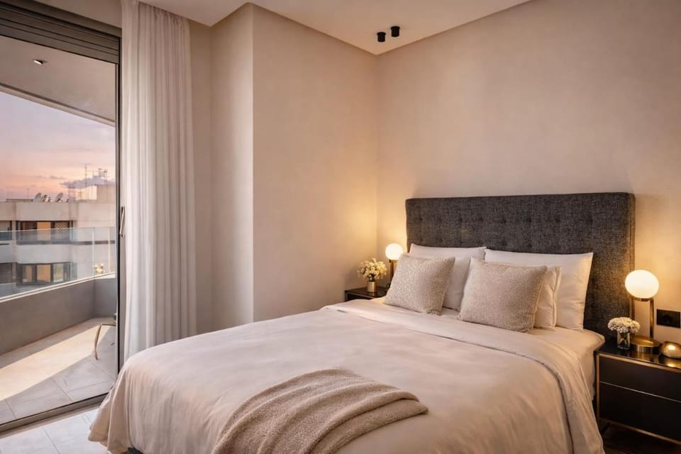 Luxury 1 Bedroom Apartment with CFC View and Private Parking Apartment in Casablanca