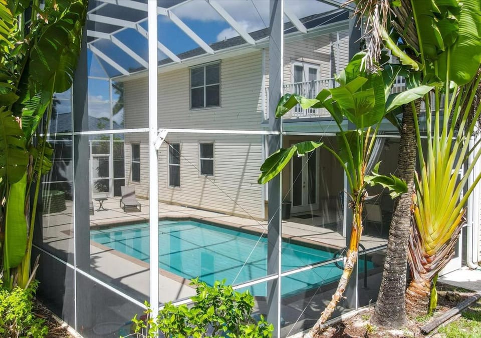Pool view
