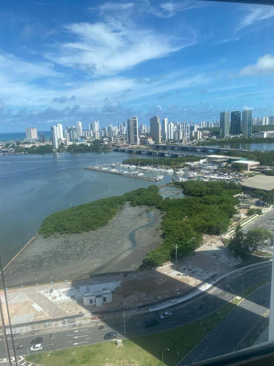 FLAT luxuosoPARQUE CAIS Apartment in Recife