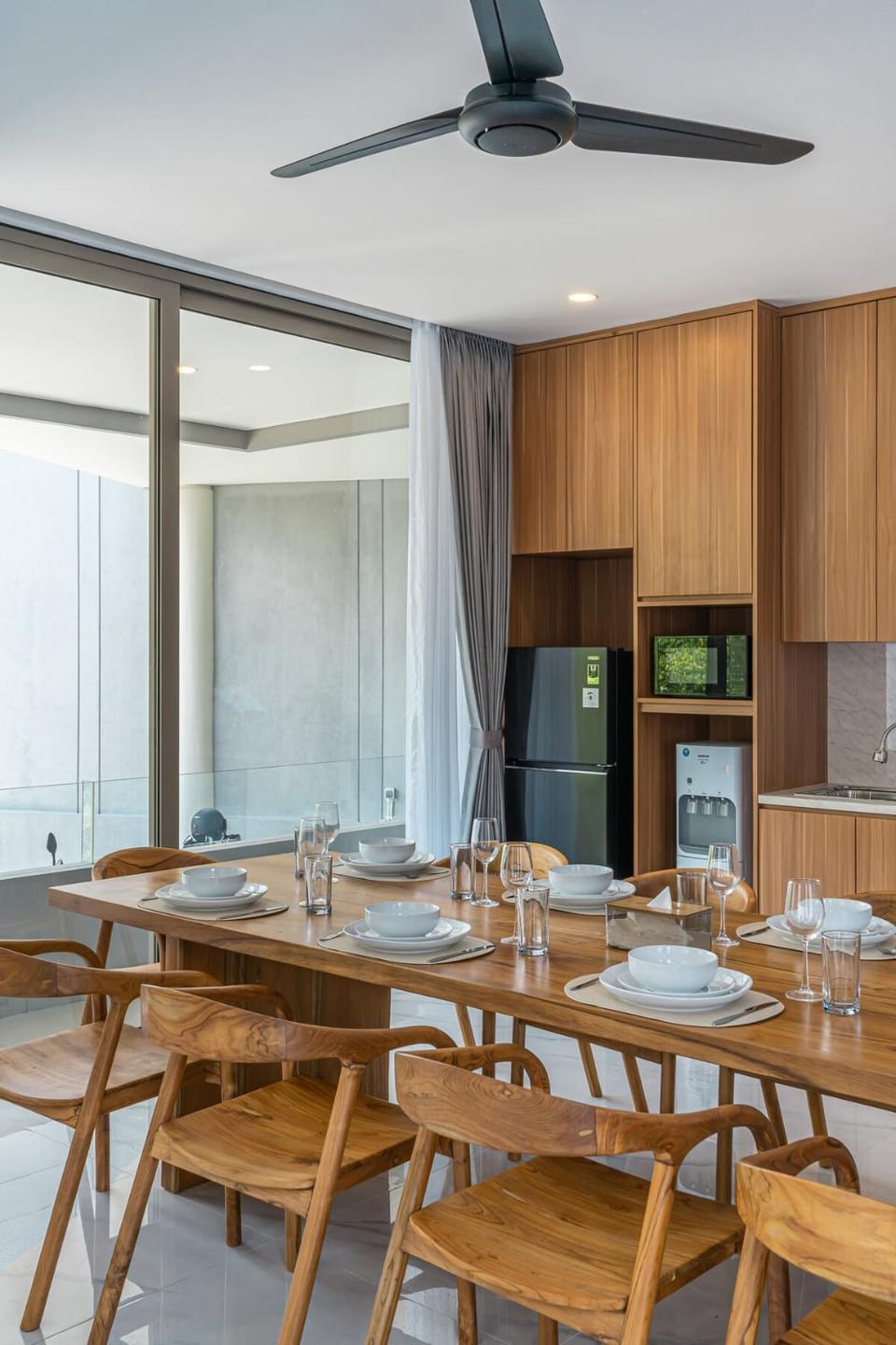 4BR Pecatu Villa with Rooftop Sea View, Hot Tub & Pool Villa in Bali
