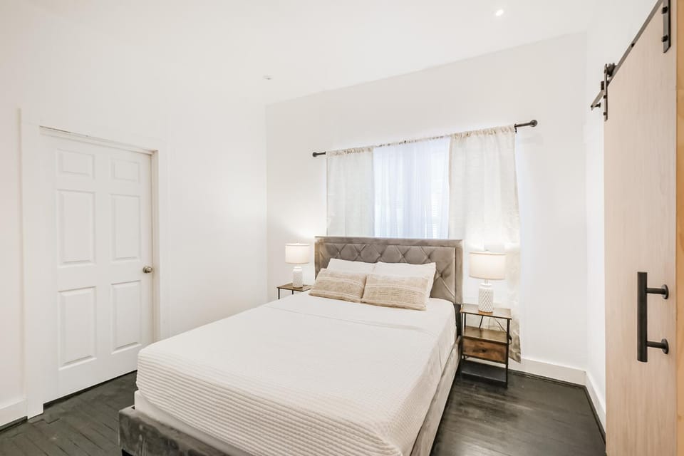 Historic Third Ward Home Sleeps 6 Near DT House in Houston