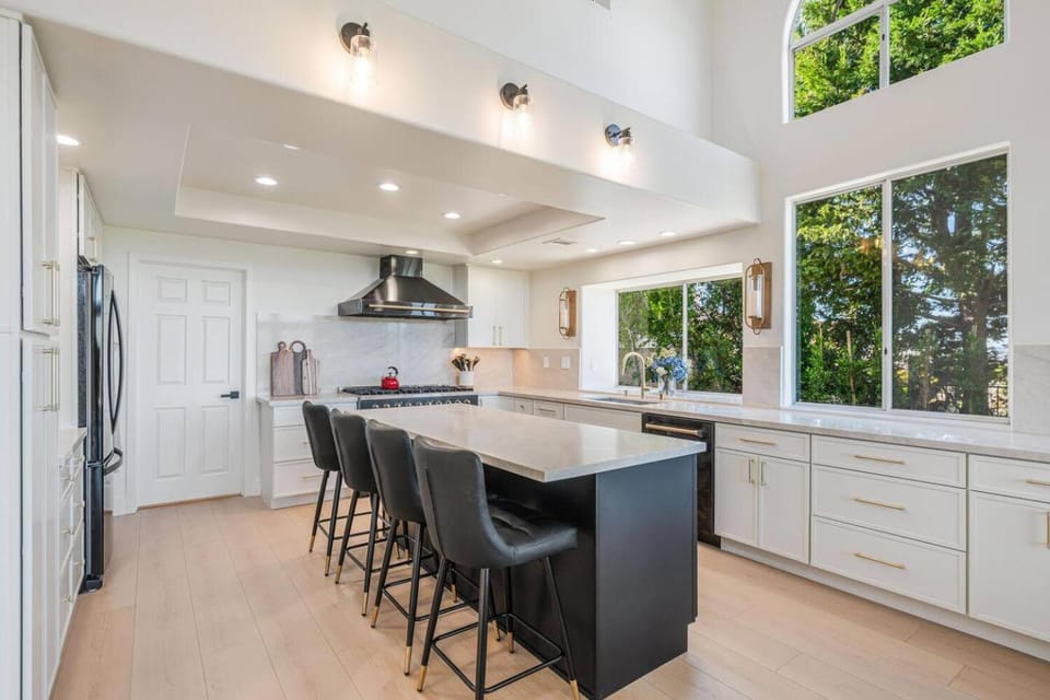 Coastal Camarillo Retreat Executive Extended Stay House in Camarillo