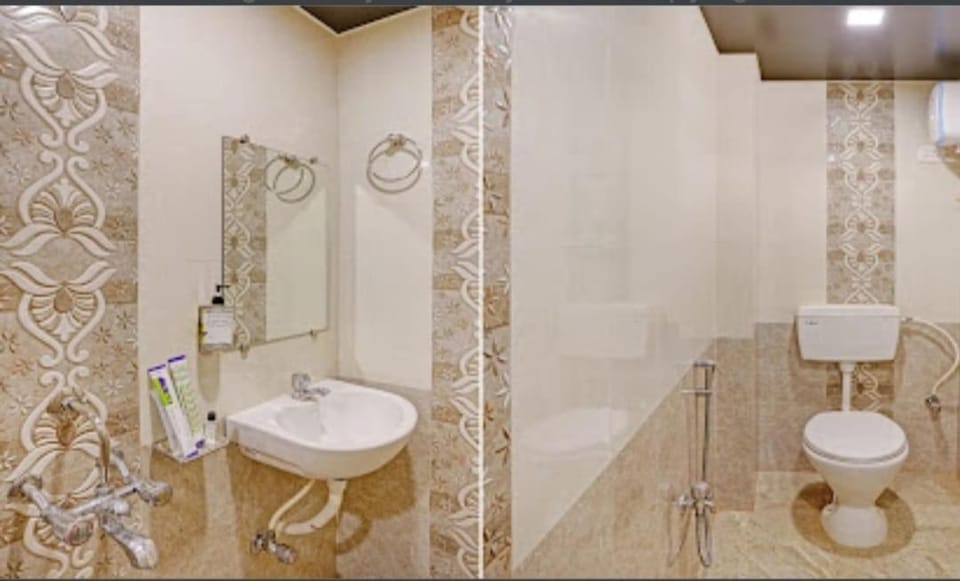 Toilet, Bathroom