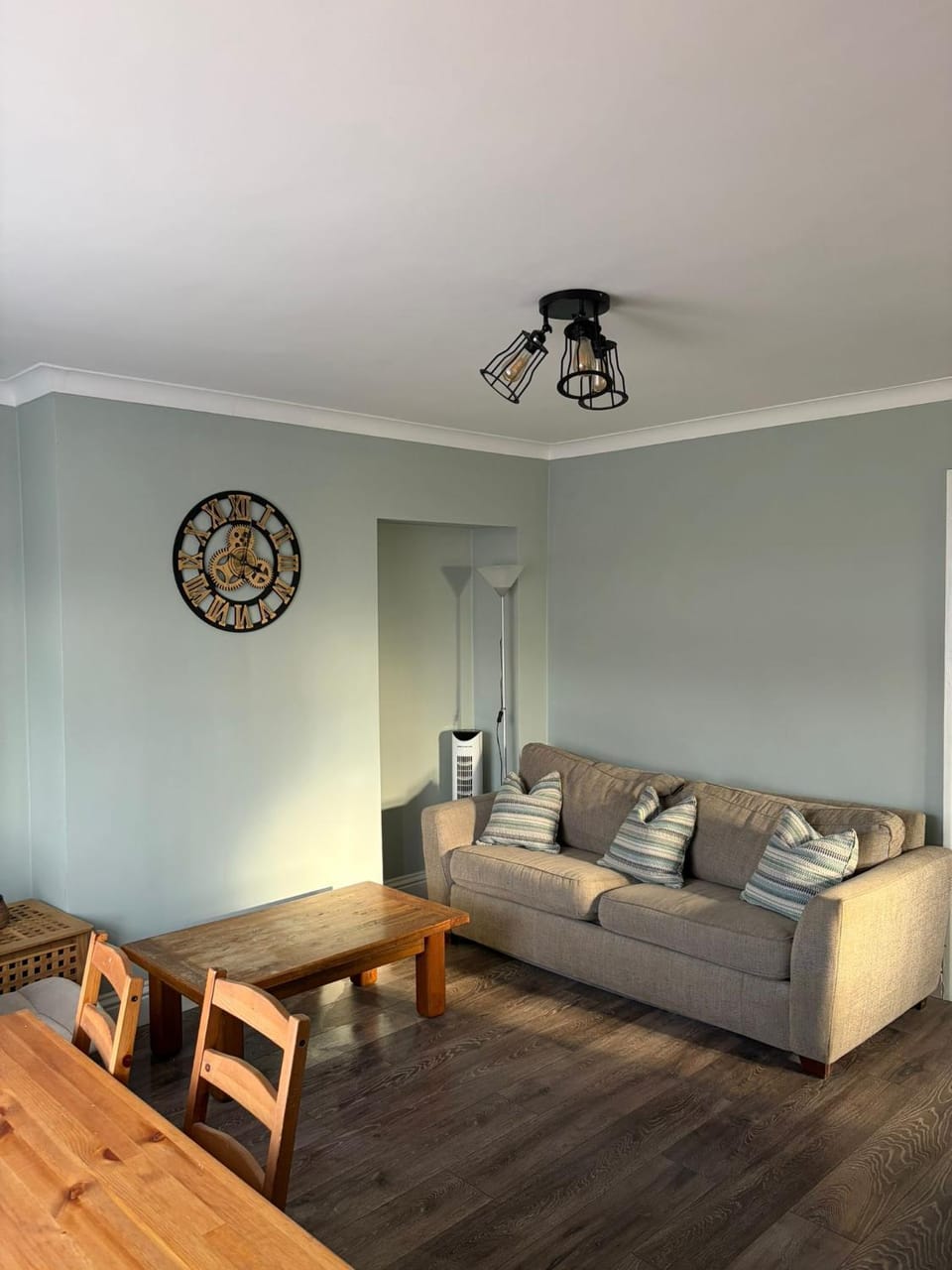 Jerry's lane 3 bed house free parking free wifi House in The Royal Town of Sutton Coldfield