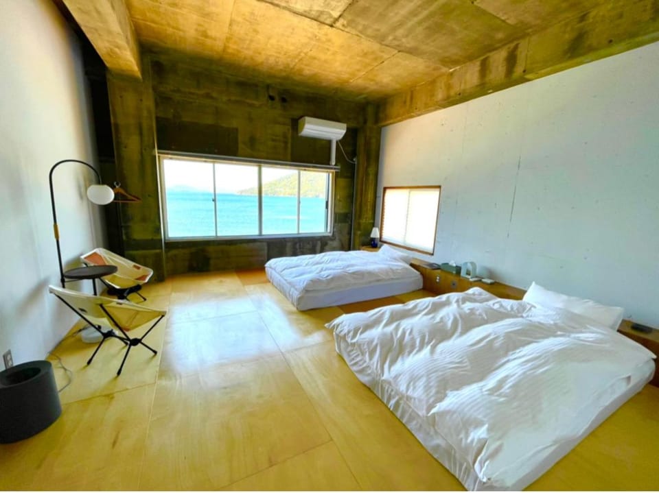 ALY HOTEL See Sea Son Apartment in Hiroshima Prefecture