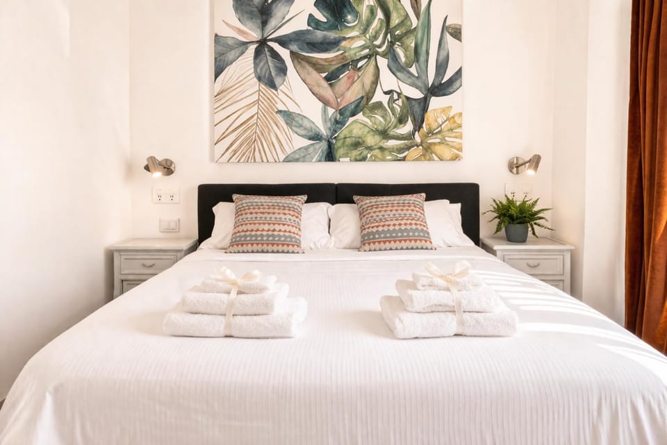 Free parking - 5 minutes from the sea - 2 minutes from the station Apartment in Bogliasco