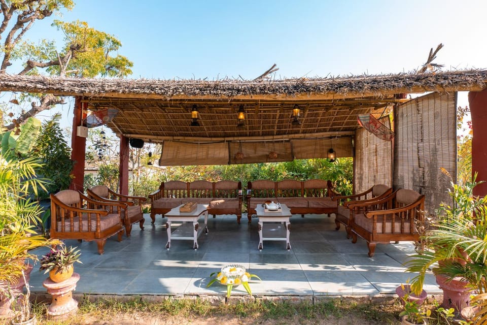 Alaya Stays, Krishna Serenity Pet-Friendly Suite with Pool, Lawn & Gazebo Apartment in Rajasthan