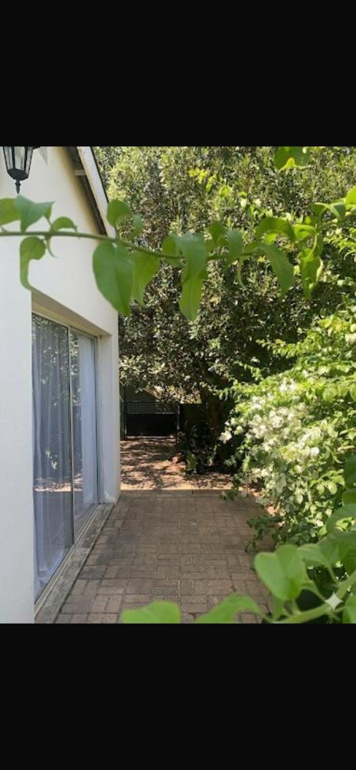 Beach Cresent Cottage Bed and Breakfast in Port Alfred