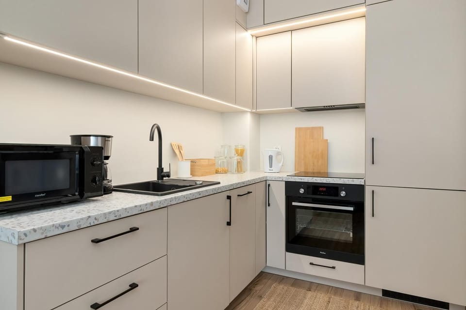 Coffee/tea facilities, Kitchen or kitchenette, dishwasher, oven, pet friendly, stove