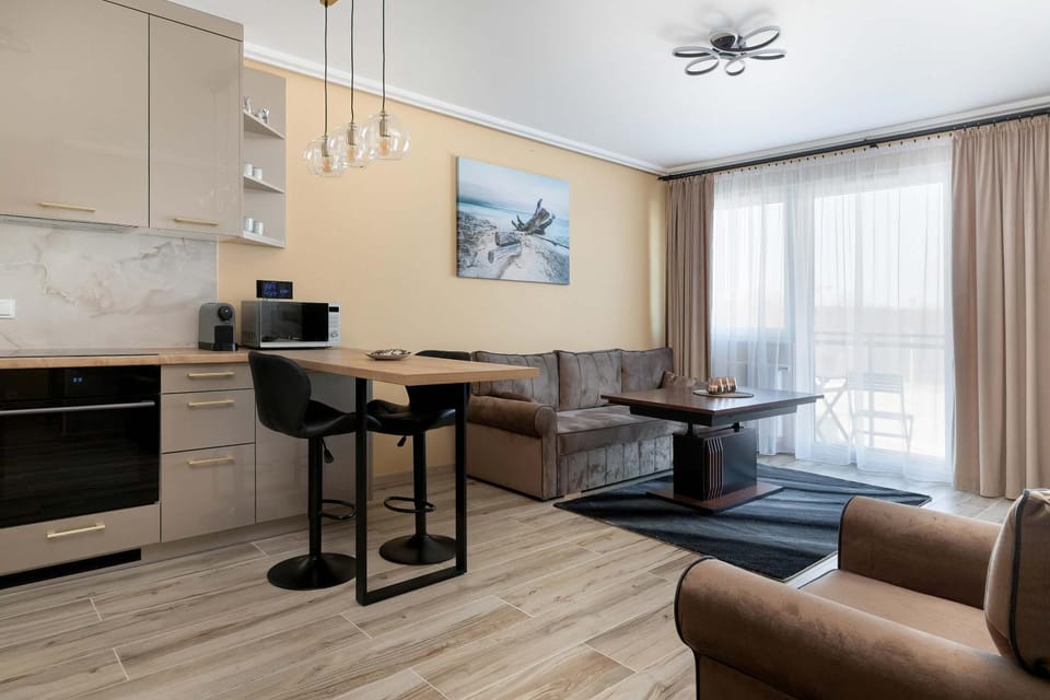 Kitchen or kitchenette, Living room, pet friendly, stove