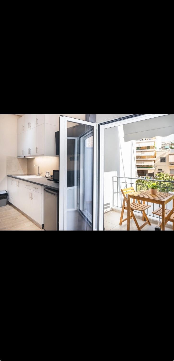 Metro Comfort Stay Patissia Apartment in Athens