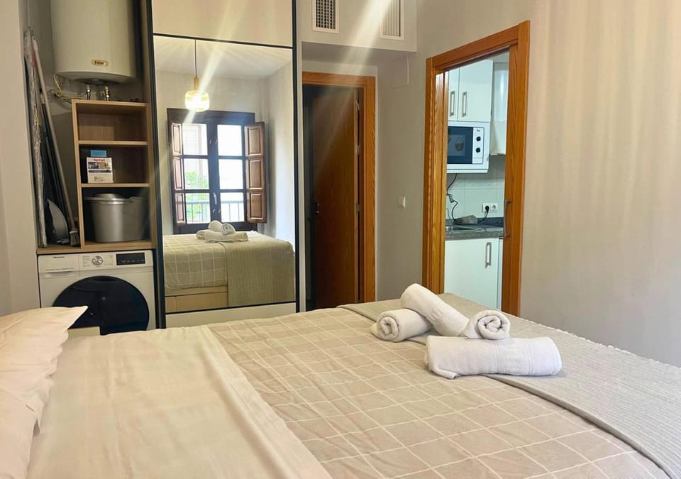 Bed, Photo of the whole room, Bedroom, towels, wardrobe, air conditioner