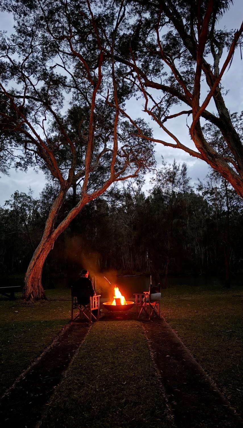 MELLOW TREES Lake front studio with sauna Villa in Central Coast