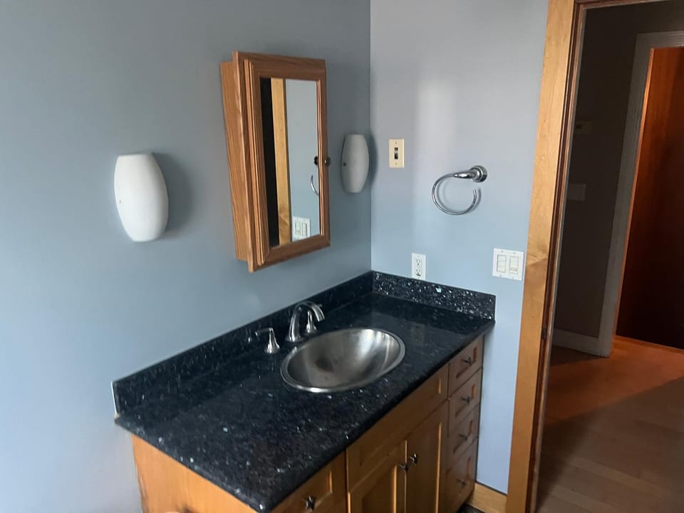 Private room with Fridge - Mini Mansion Vacation rental in North Hollywood