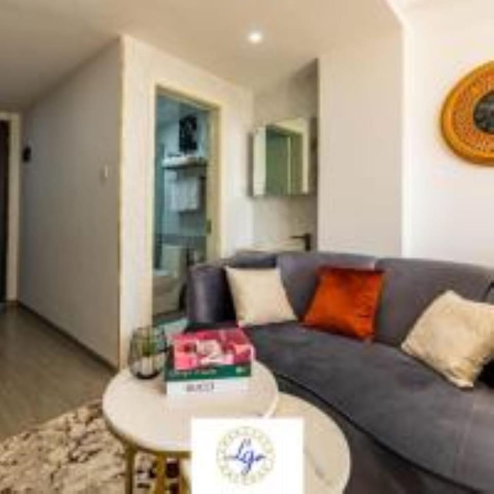 Executive furnished studio apartment in kilimani with unbeatable city views Apartment in Nairobi